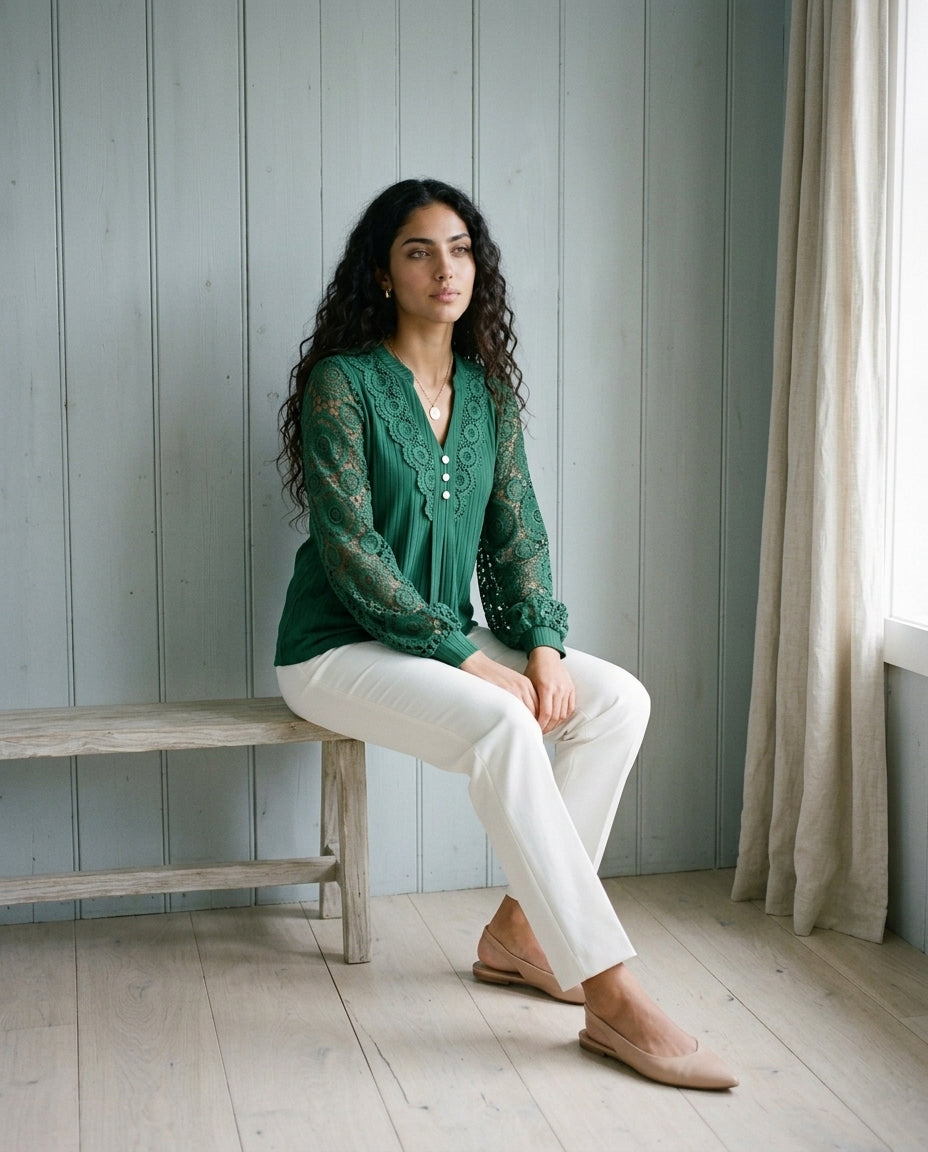 Effis | Scalloped Lace V-Neck Blouse