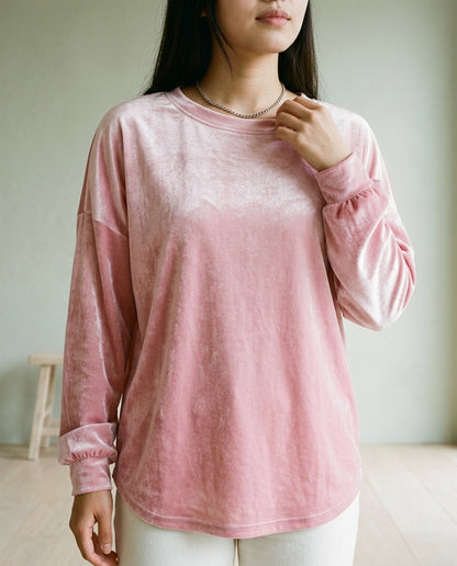 Islea | Relaxed Velvet-Look Blouse