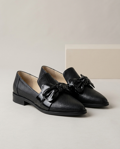 Yukina | Bow-Detail Pointed Loafers