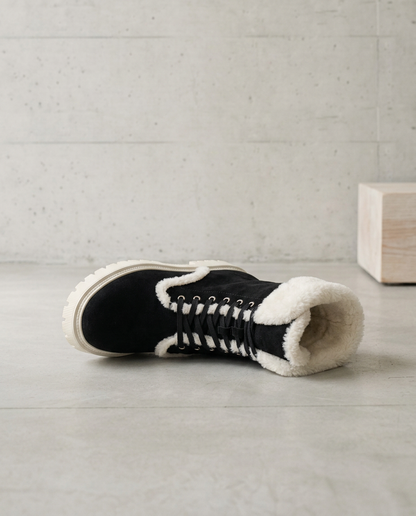 Solis | Plush-Lined Lace-Up Boots