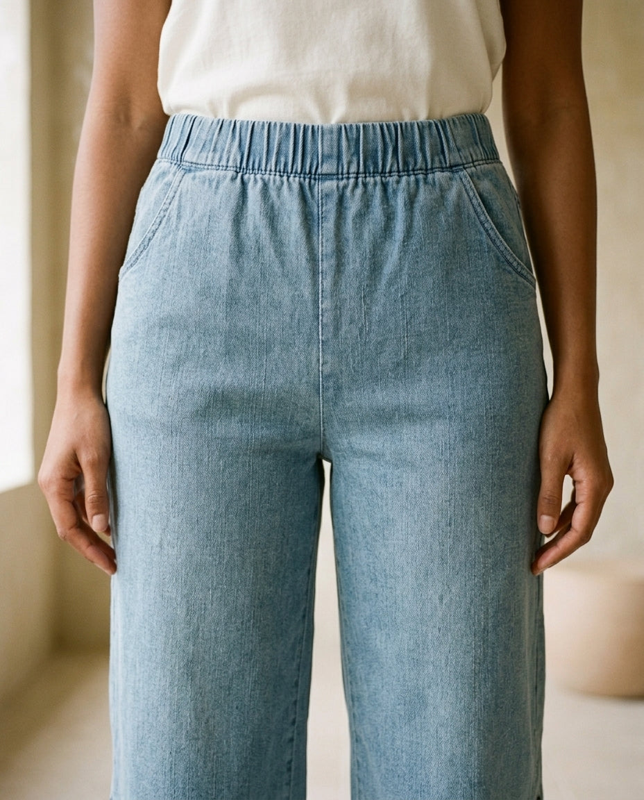 Vikya | Stretch Wide-Leg Capri Pants