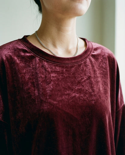 Islea | Relaxed Velvet-Look Blouse