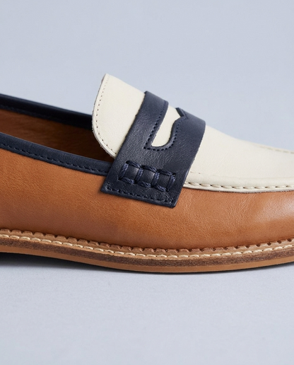 Kinine | Color-Block Penny Loafers