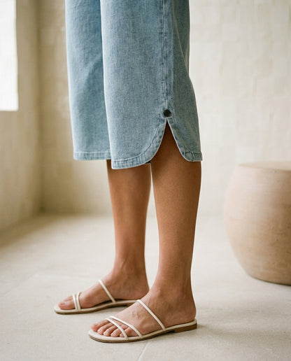 Vikya | Stretch Wide-Leg Capri Pants