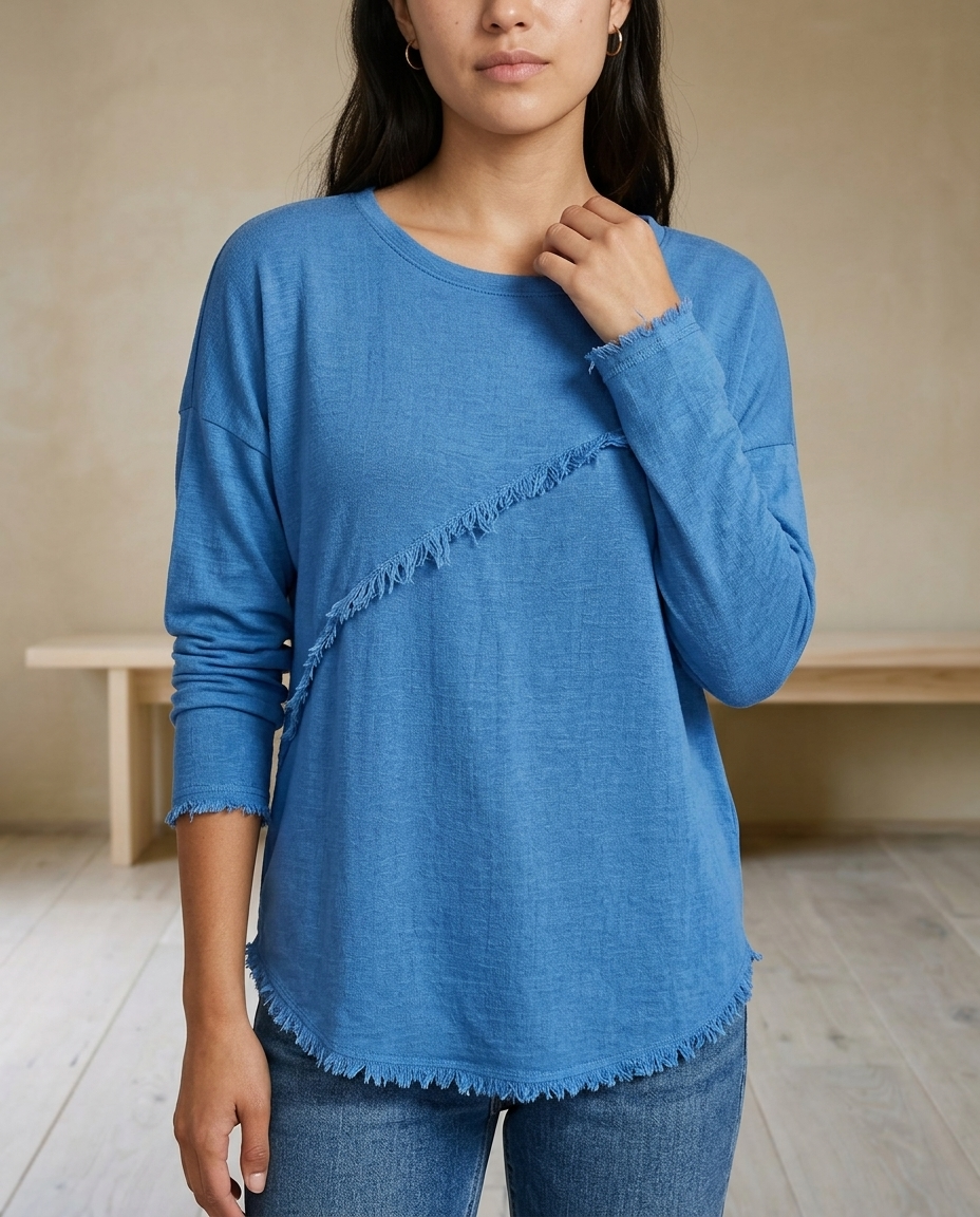 Neviel | Diagonal Fringe Crewneck Sweater
