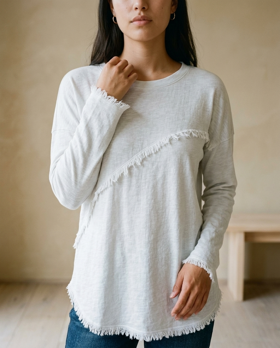 Neviel | Diagonal Fringe Crewneck Sweater