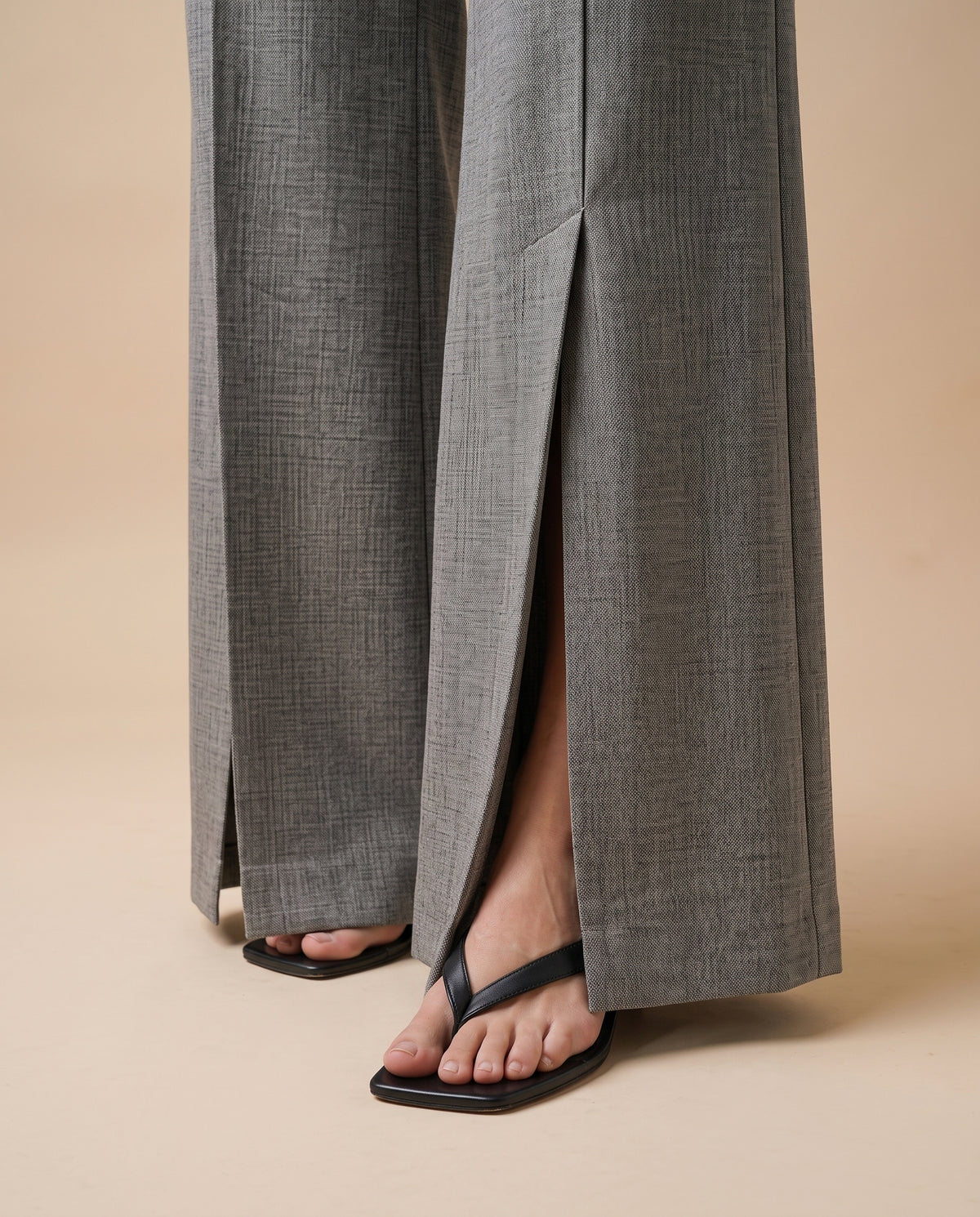 Hanora | Wide-Leg Slit Trousers